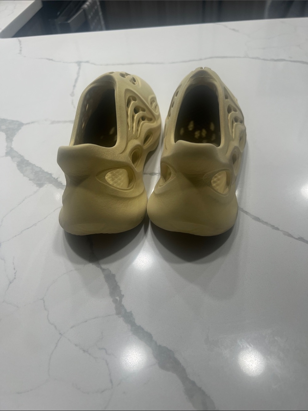 Yeezy foam runners - Picture 2 of 4